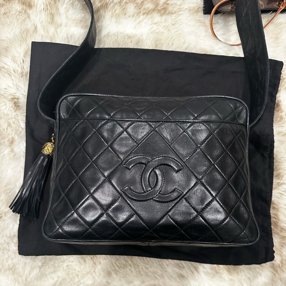CHANEL bag, CHANEL wallet, LV Neverfull GM, LV Neverfull Pouch. BUNDLE